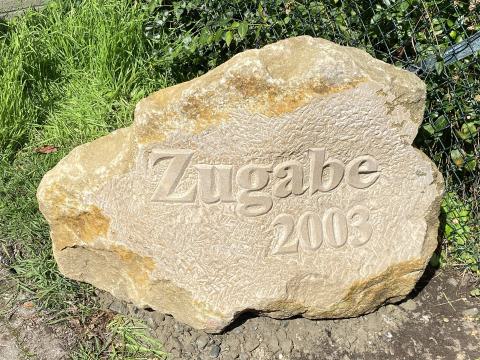 Stein mit Schriftzug des Kulturvereins Zugabe in Vorsfelde